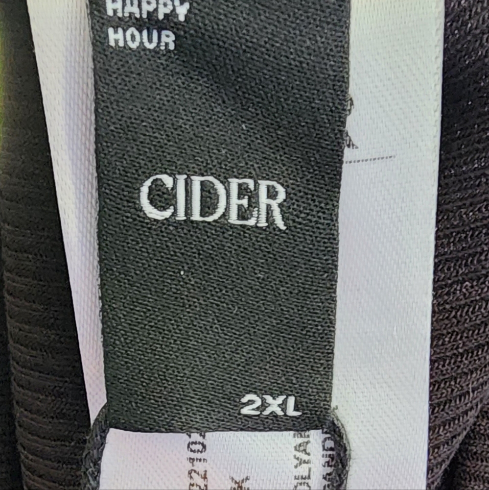 Cider Black Crop Top‎ Ribbed Crossover - Picture 9 of 9